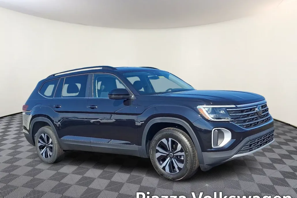 2026 Volkswagen Atlas SE photo 1