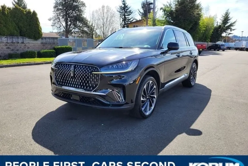 2025 Lincoln Aviator Reserve photo 1