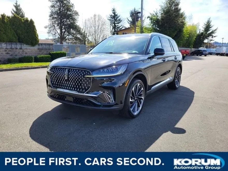 2025 Lincoln Aviator Reserve photo 1