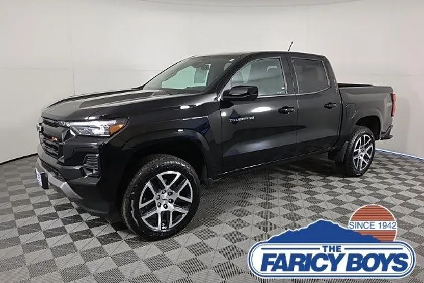 2024 Chevrolet Colorado Z71 photo 1