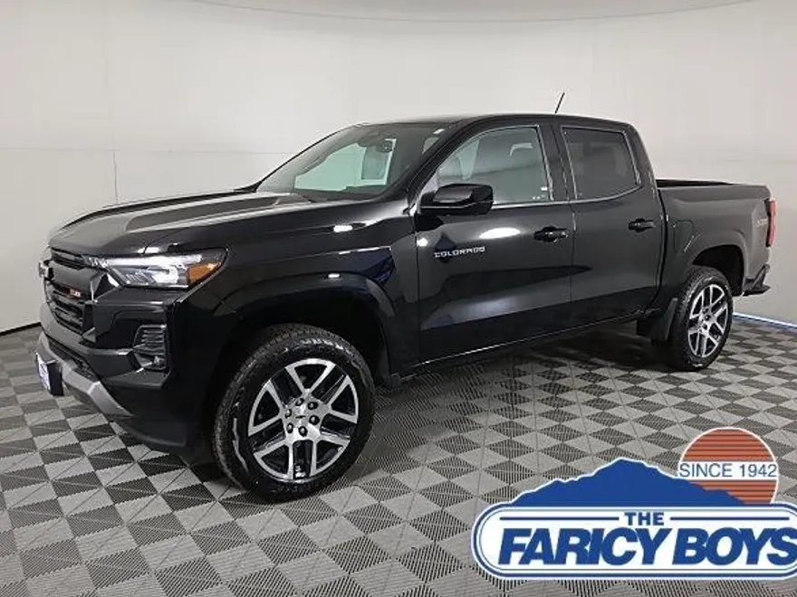 2024 Chevrolet Colorado Z71 photo 1