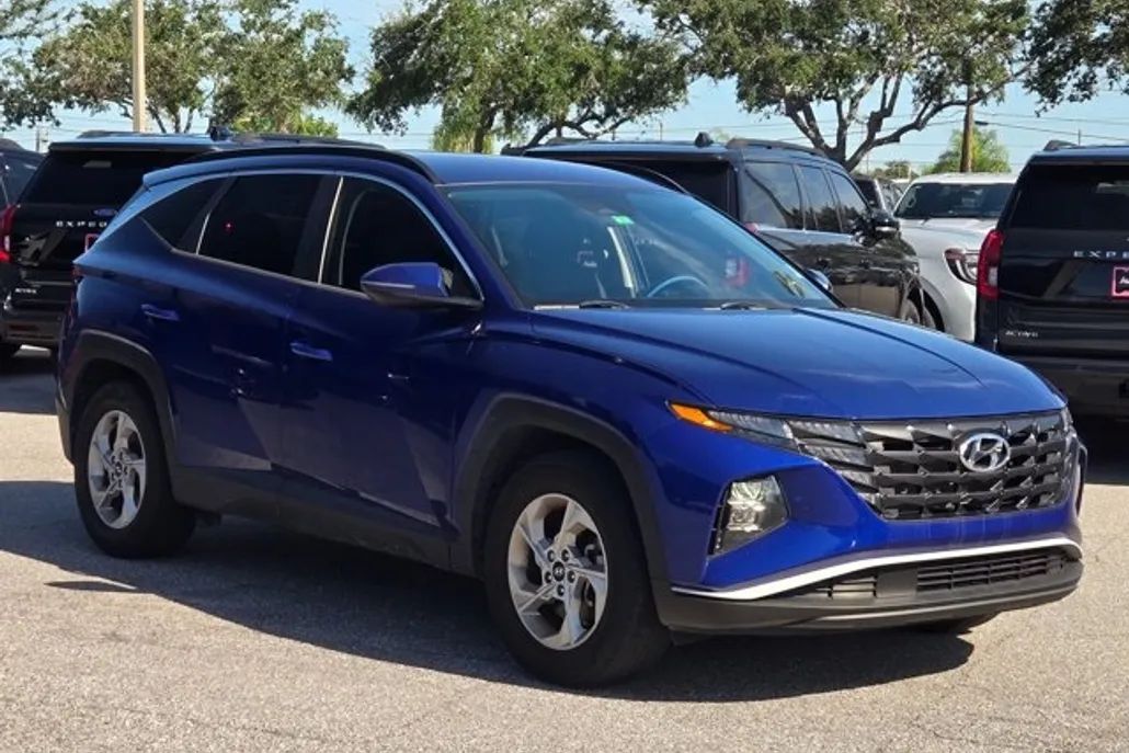 2022 Hyundai Tucson SEL photo 1