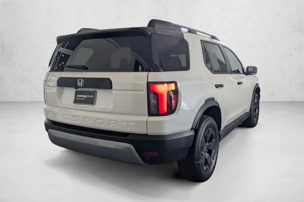 2026 Honda Passport photo 1
