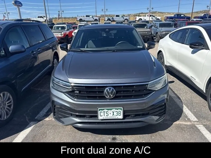 2022 Volkswagen Tiguan SE R-Line Black photo 1