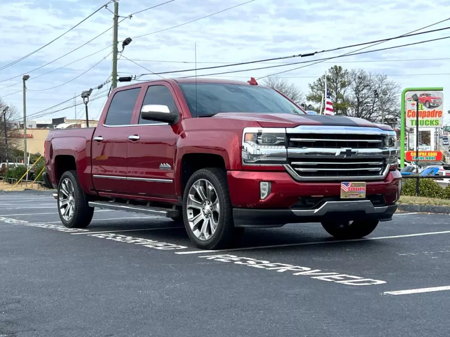 2018 Chevrolet Silverado 1500 High Country photo 1