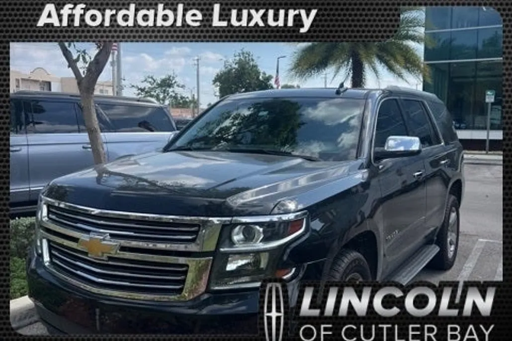 2019 Chevrolet Tahoe Premier photo 1