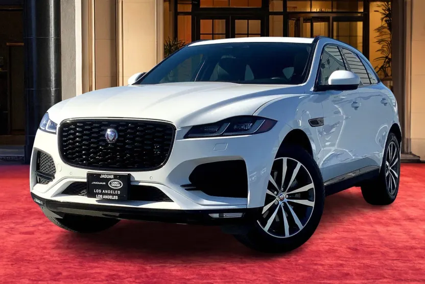2022 Jaguar F-PACE P250 S photo 1