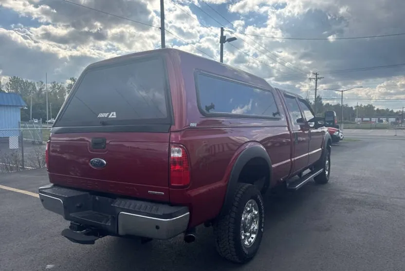 2015 Ford F-250 XLT photo 1