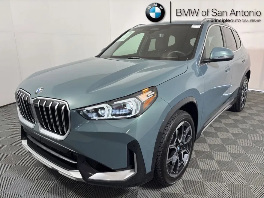 2025 Bmw X1 XDrive28i photo 1