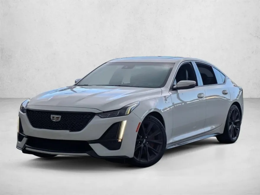 2021 Cadillac CT5 V photo 1