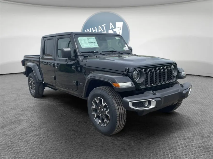 2025 Jeep Gladiator Sport S photo 1