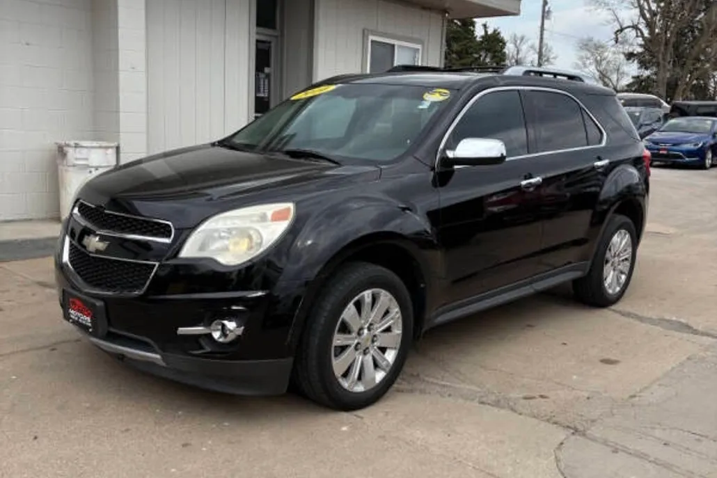 2010 Chevrolet Equinox LTZ photo 1