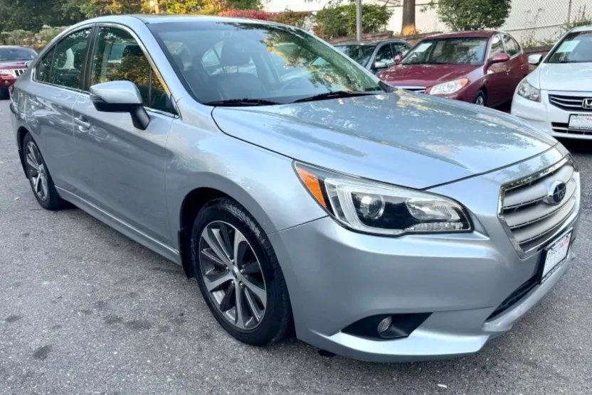 2017 Subaru Legacy 2.5i Limited photo 1