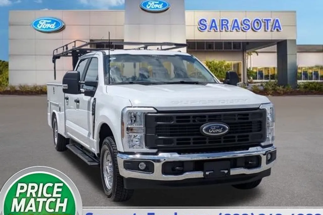 2025 Ford F-250 XL photo 1