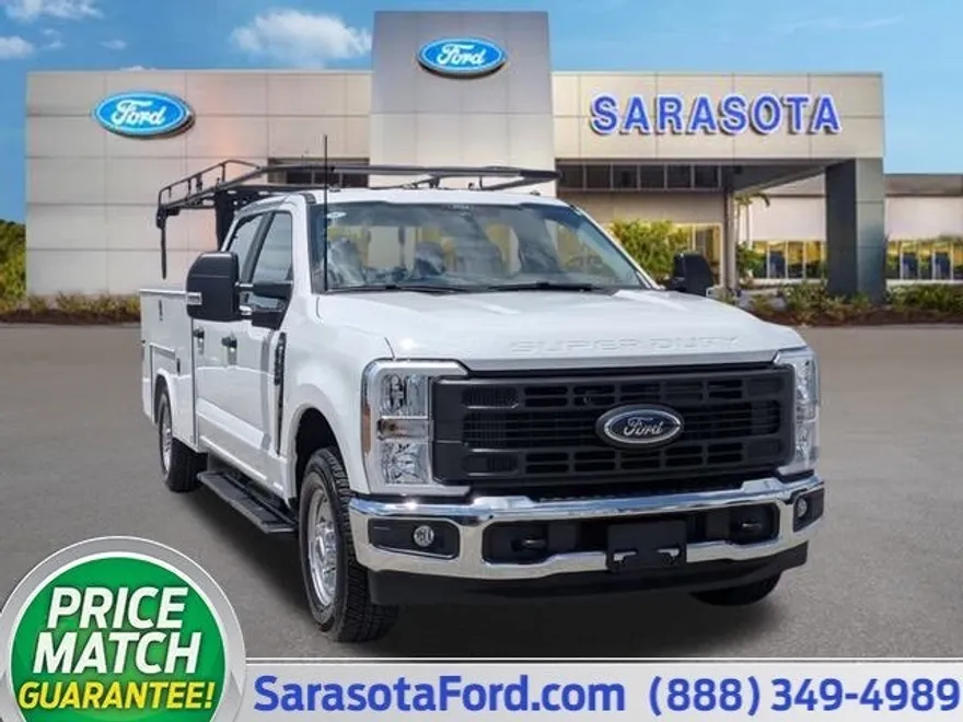 2025 Ford F-250 XL photo 1