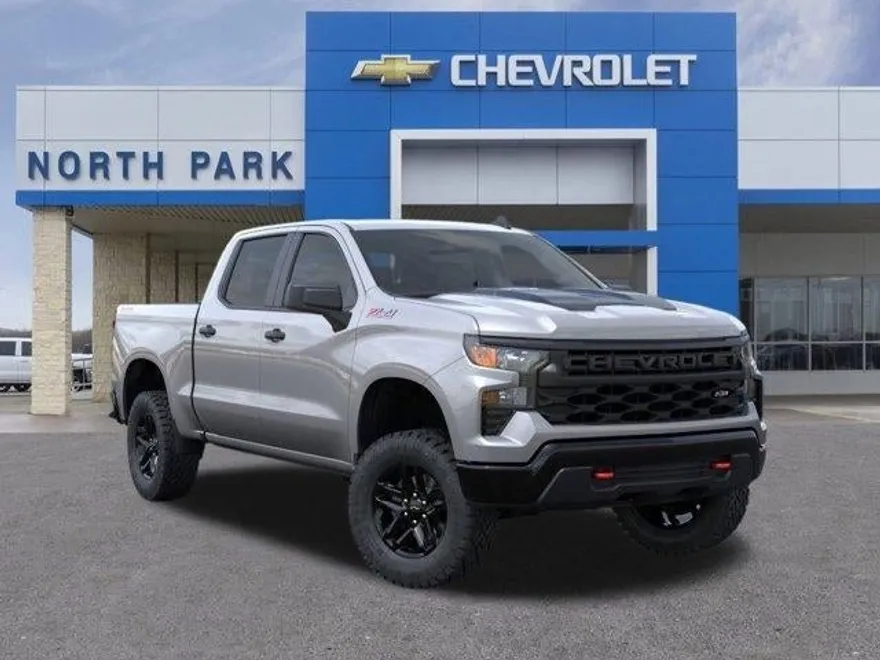 2026 Chevrolet Silverado 1500 Custom Trail Boss photo 1