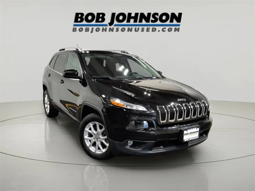 2015 Jeep Cherokee Latitude photo 1