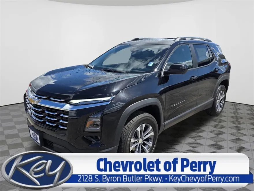 2025 Chevrolet Equinox LT photo 1