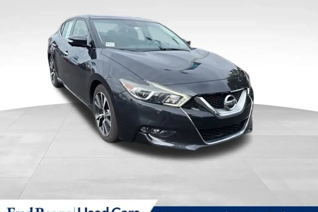 2017 Nissan Maxima Platinum photo 1