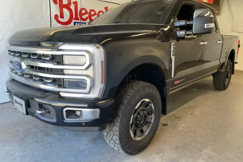 2024 Ford F-350 Platinum photo 2