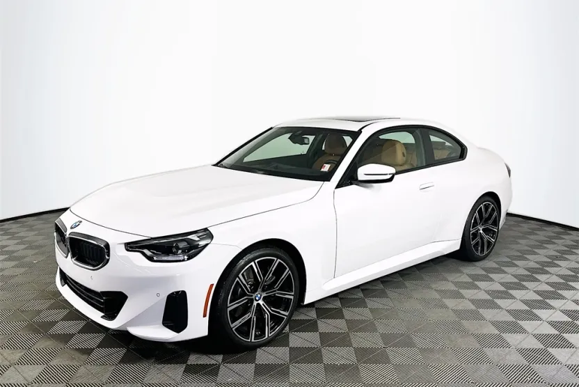 2024 Bmw 230i xDrive photo 1