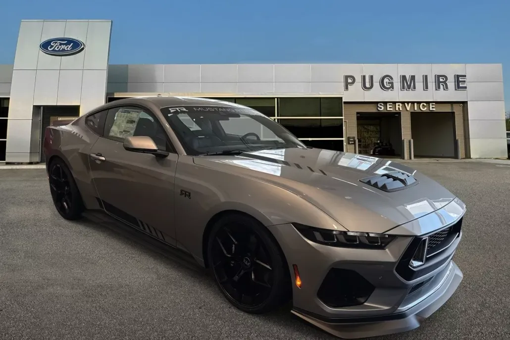 2025 Ford Mustang GT Premium photo 1
