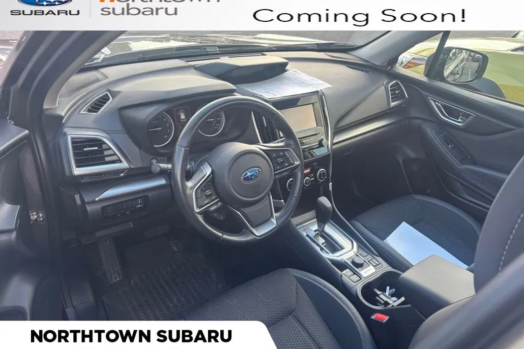 2020 Subaru Forester Premium photo 1
