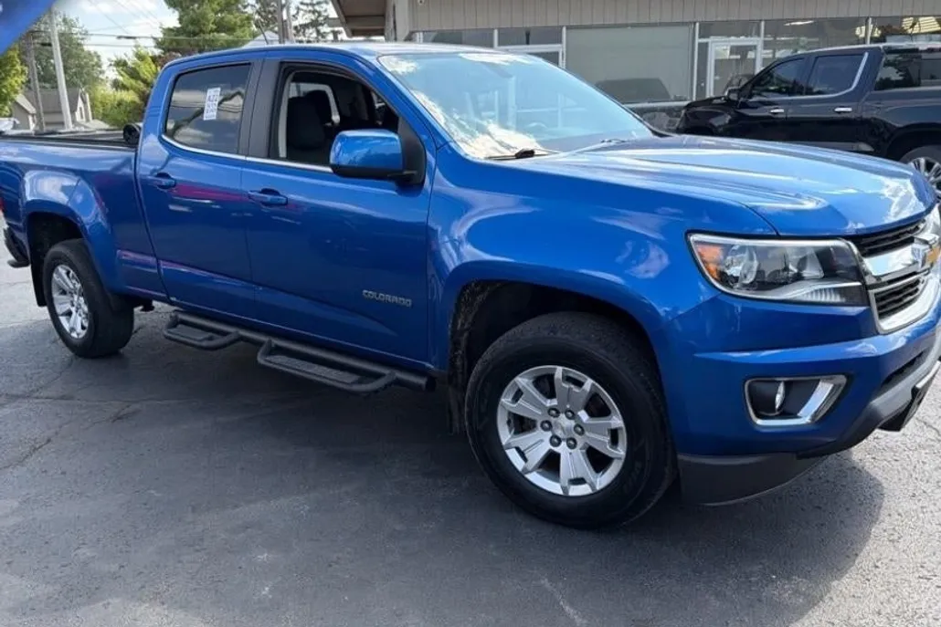2020 Chevrolet Colorado LT photo 1
