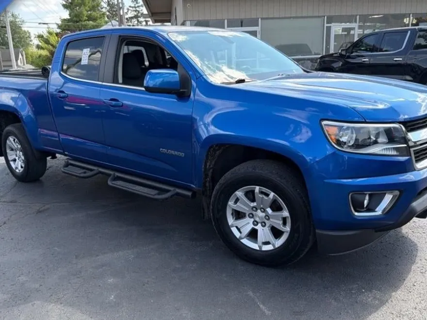 2020 Chevrolet Colorado LT photo 1