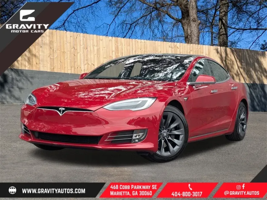 2020 Tesla Model S Long Range Plus photo 1