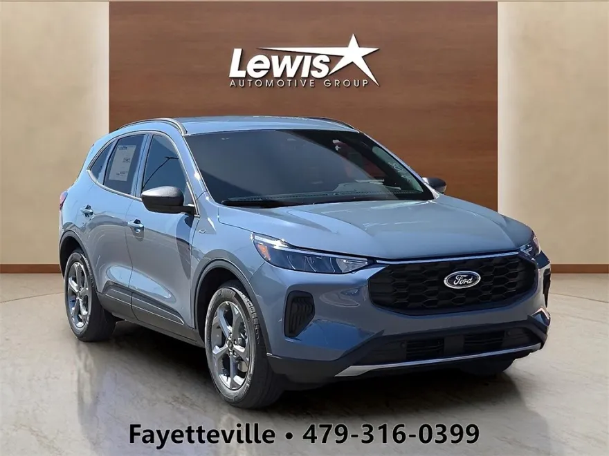 2025 Ford Escape ST-Line photo 1