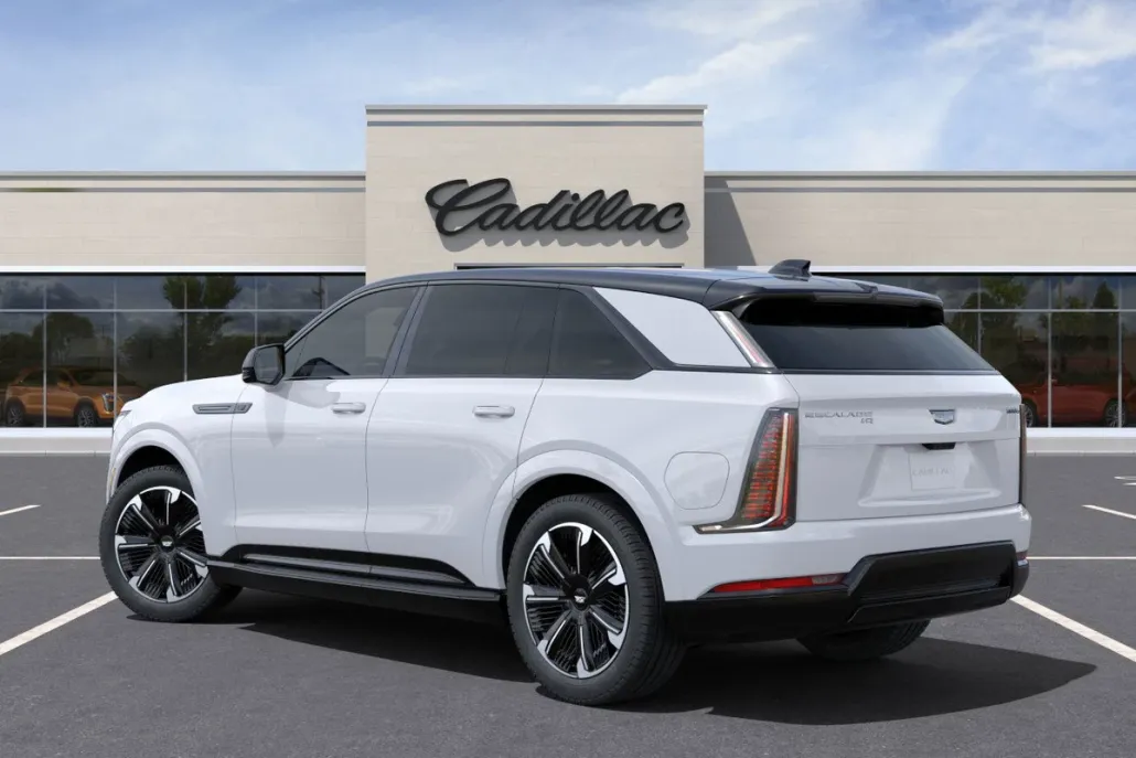 2025 Cadillac Escalade IQ Sport photo 1
