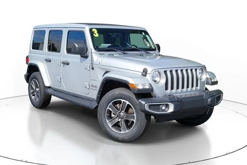 2023 Jeep Wrangler Sahara photo 1