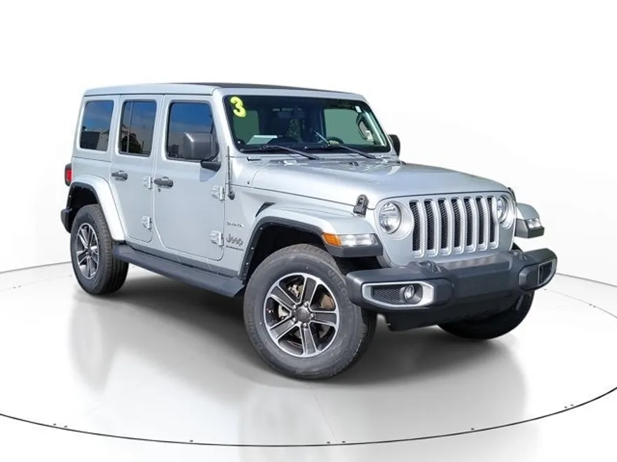 2023 Jeep Wrangler Sahara photo 1