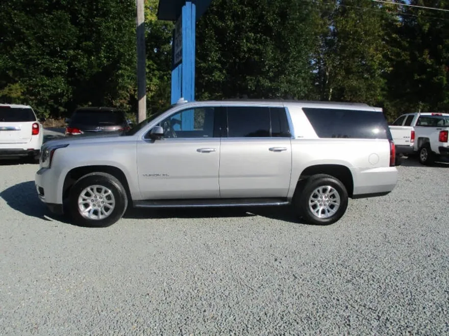 2019 Gmc Yukon XL SLT photo 1