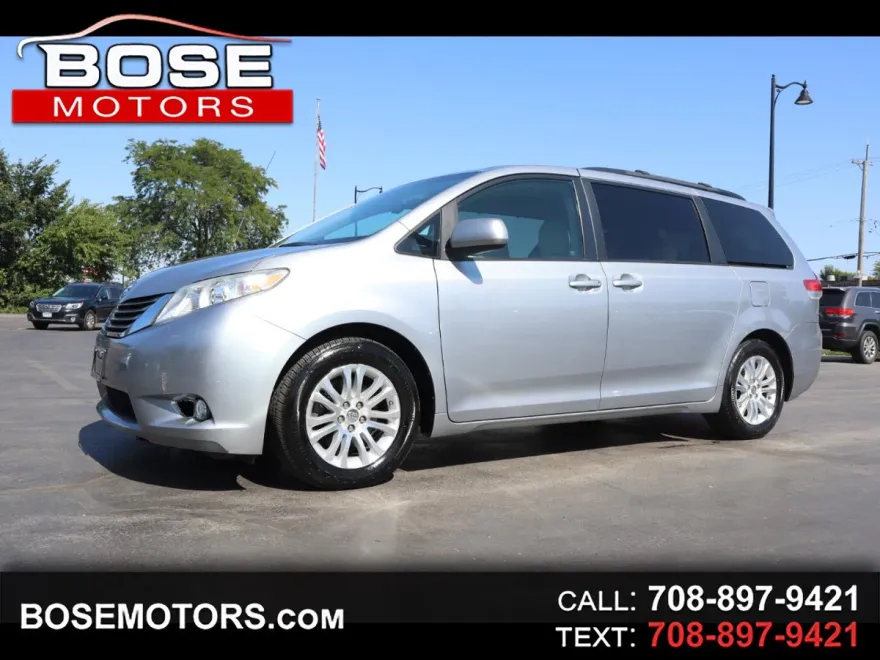 2011 Toyota Sienna Limited photo 1