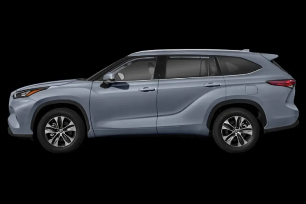 2022 Toyota Highlander XLE photo 1