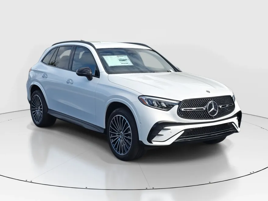 2026 Mercedes Benz GLC 300 4MATIC photo 1