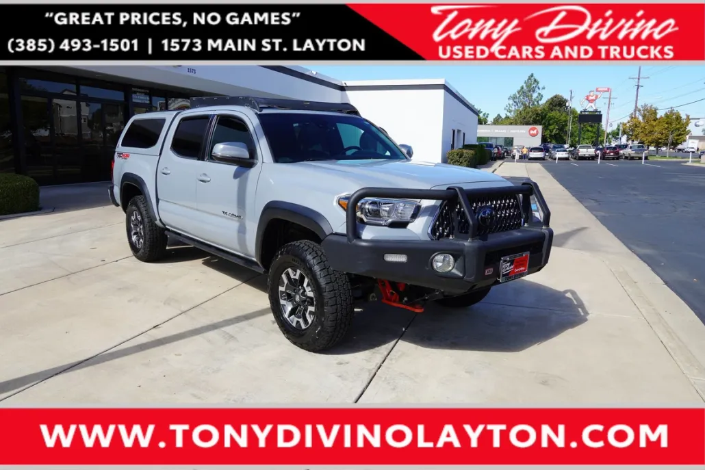 2018 Toyota Tacoma TRD Off-Road Double Cab photo 1
