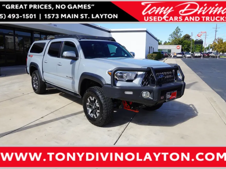 2018 Toyota Tacoma TRD Off-Road Double Cab photo 1