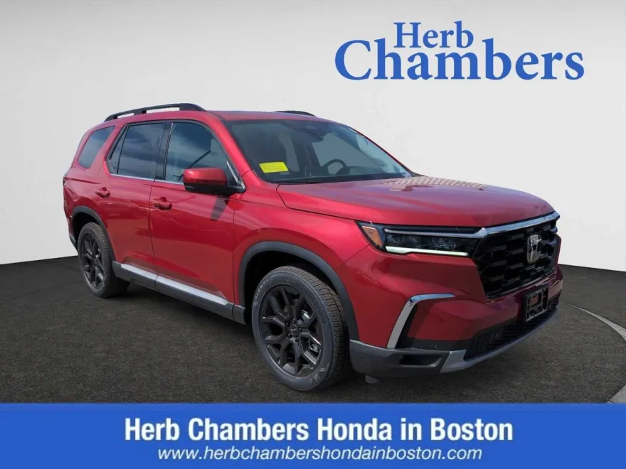 2025 Honda Pilot Touring photo 1
