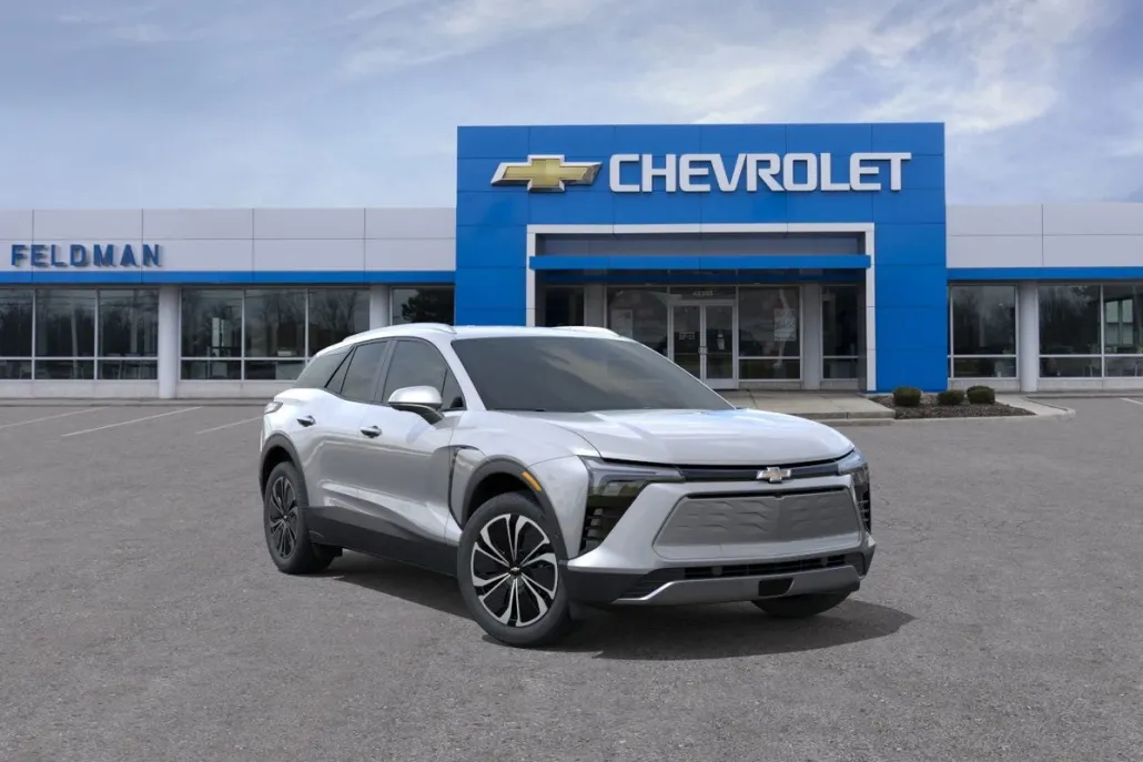 2026 Chevrolet Blazer EV photo 1