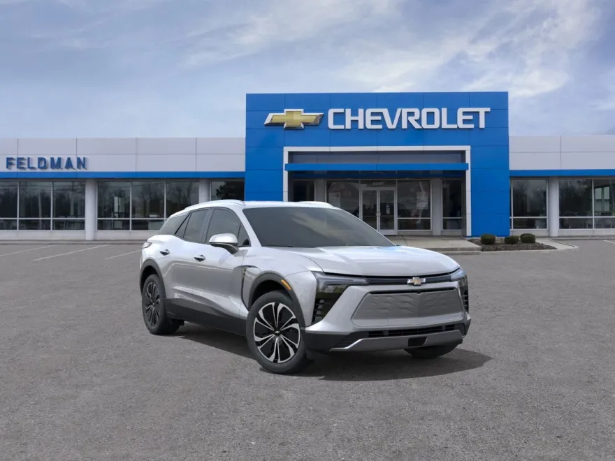 2026 Chevrolet Blazer EV photo 1