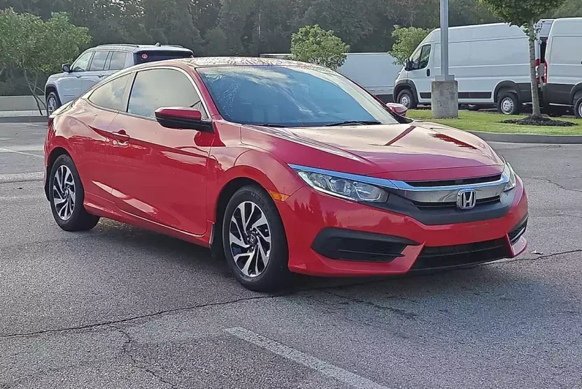 2017 Honda Civic photo 1