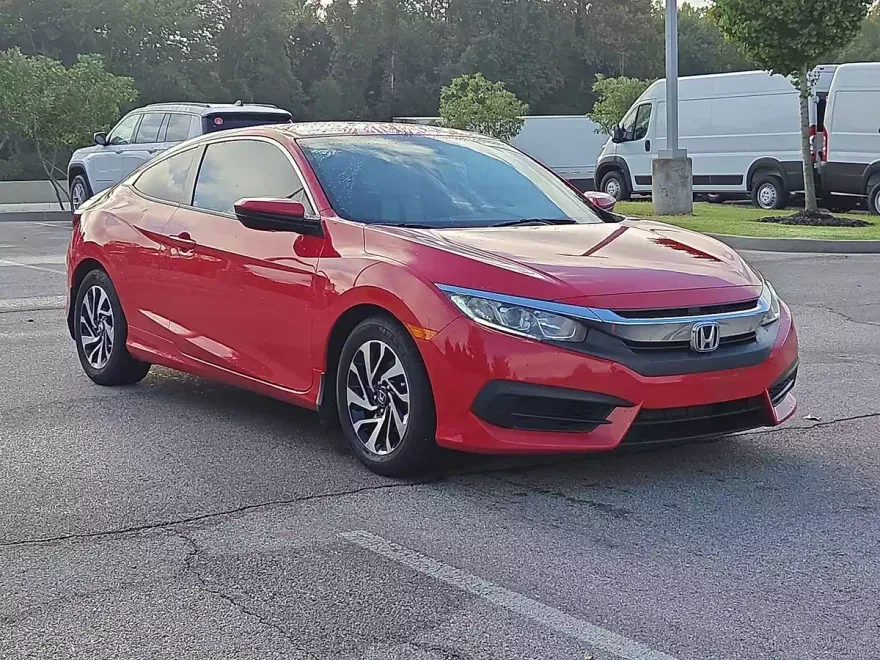 2017 Honda Civic photo 1