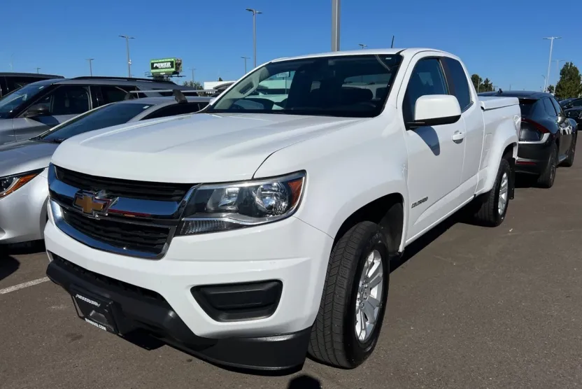 2018 Chevrolet Colorado LT photo 1