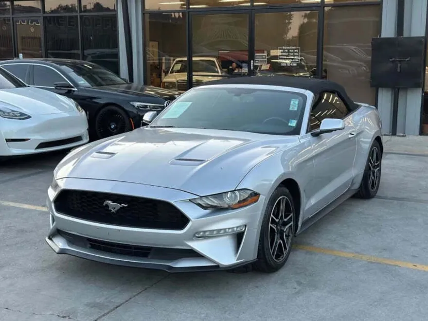 2018 Ford Mustang EcoBoost photo 1