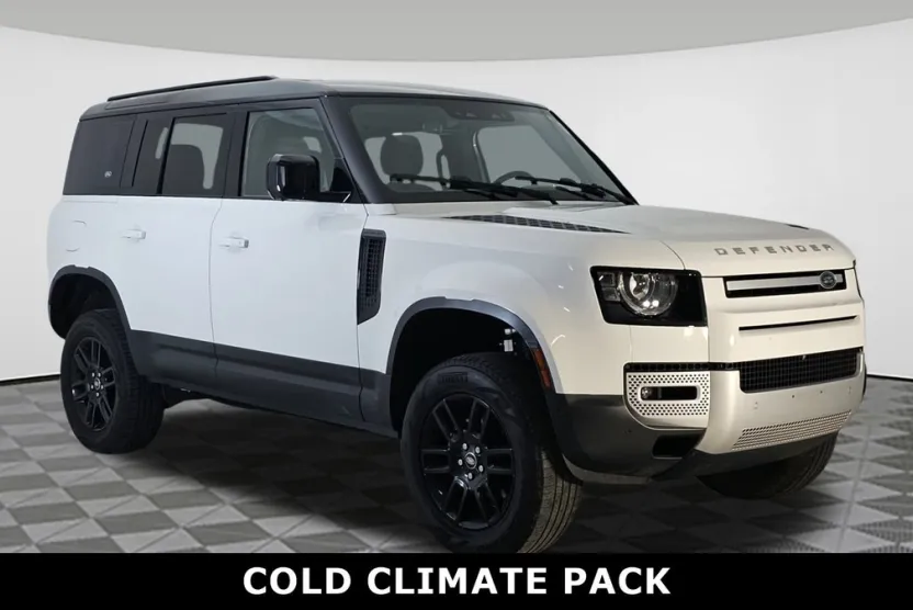 2023 Land Rover Defender 110 S photo 1