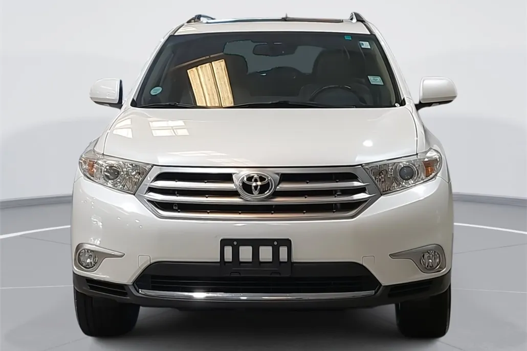 2011 Toyota Highlander Limited photo 1