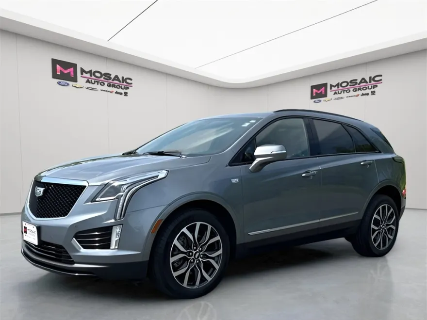 2021 Cadillac XT5 Sport photo 1